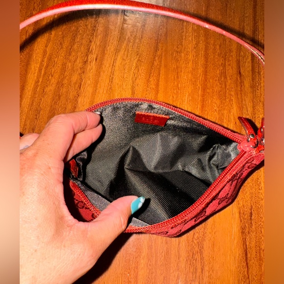 small gucci handbag - Picture 5 of 5